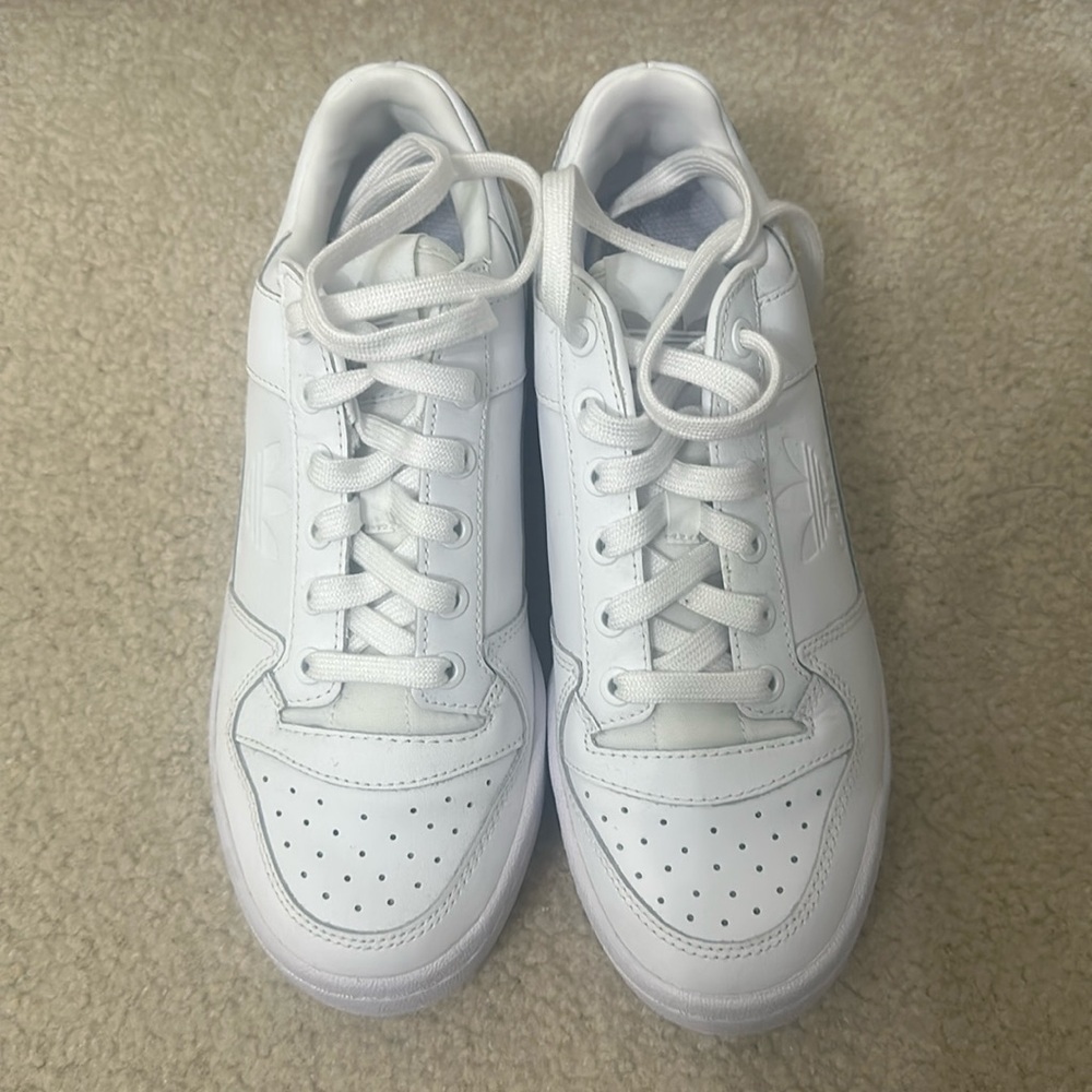Adidas Forum Bold White Size 7 Women
